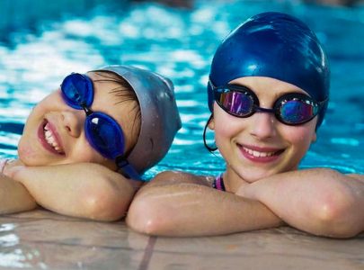 Kính bơi cận cho trẻ em – Tiện lợi và dễ dàng cho con trẻ